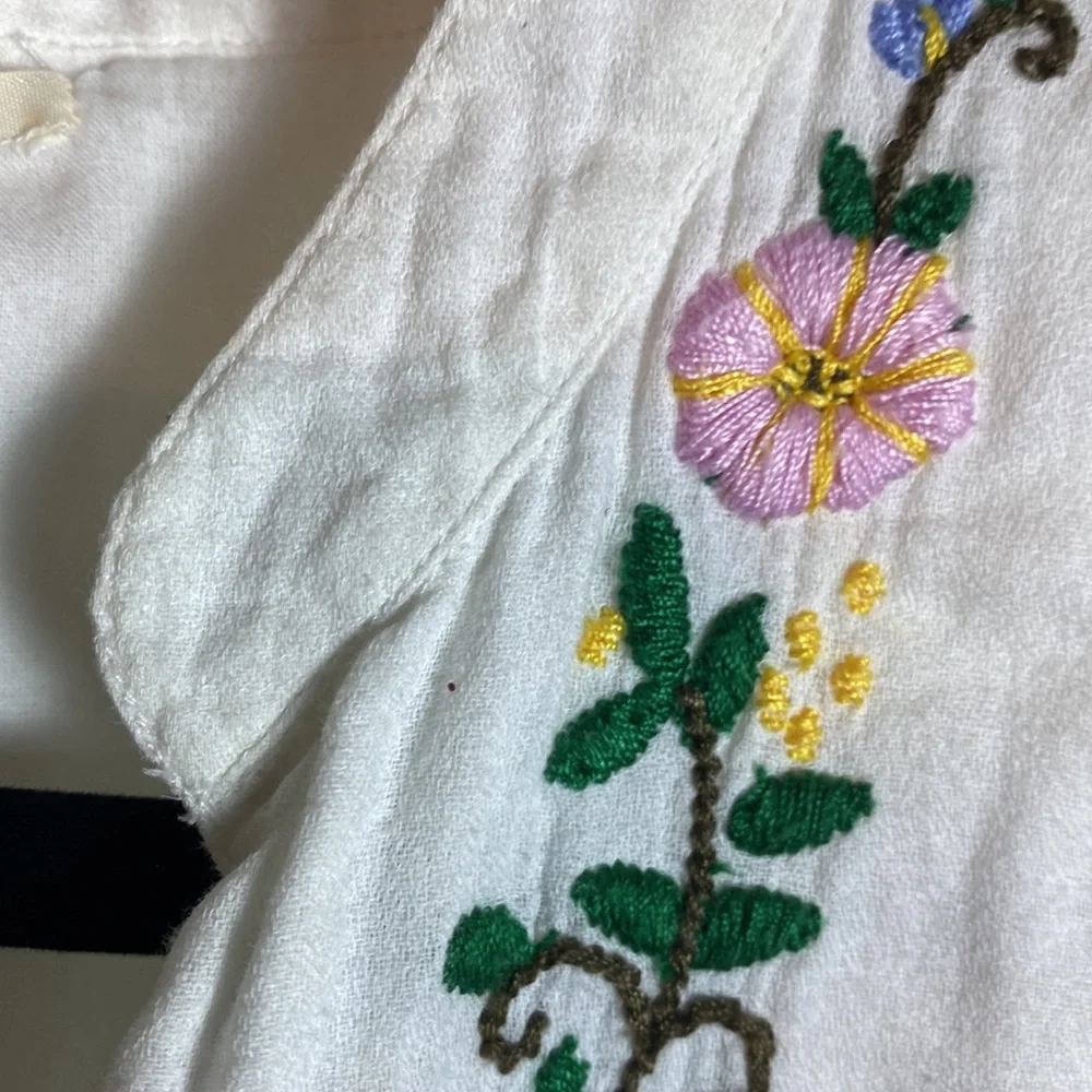 Lucky Brand Floral Neck Line Embroidered Dress Size Medium Side Zip